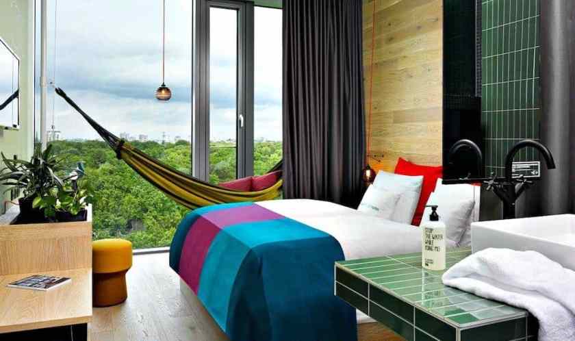 25 Hours Hotel Bikini Bedroom