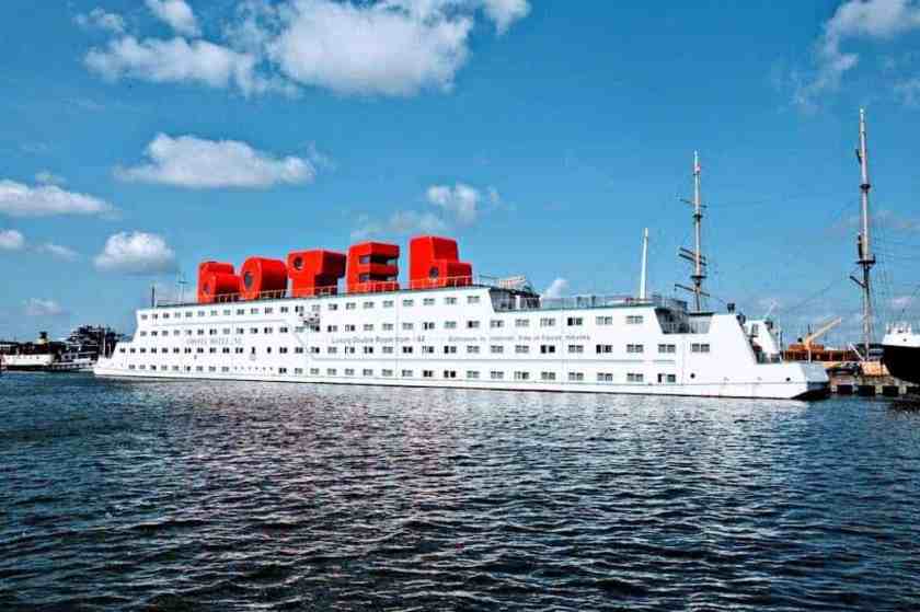 Amstel Botel