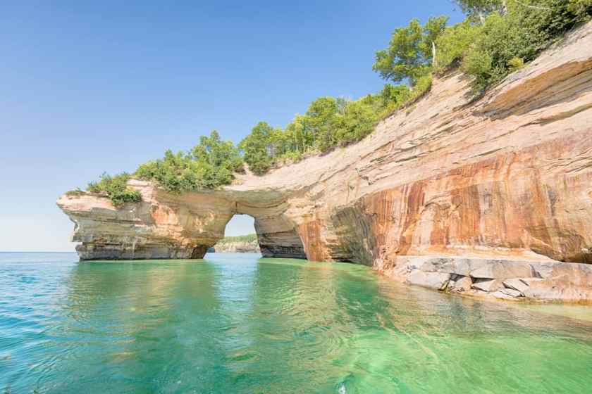 18 Most Beautiful Places to Visit in Michigan 4 Arch Rock Michigan