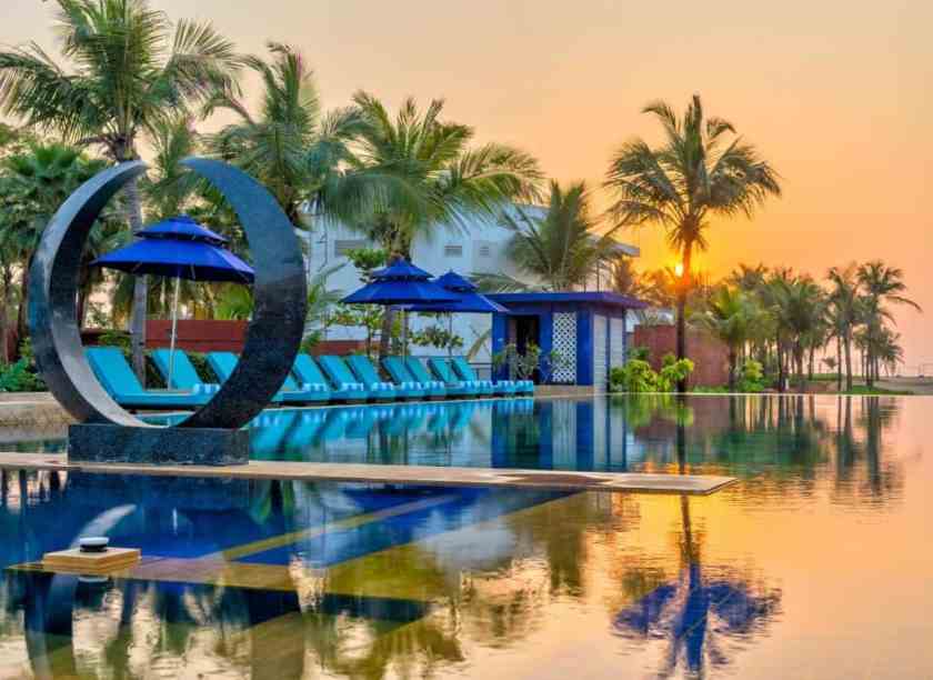 Azaya Beach Resort Swimming Pool