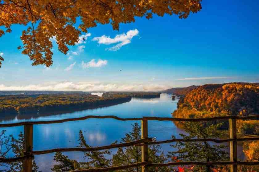 Effigy Mounds National Monument