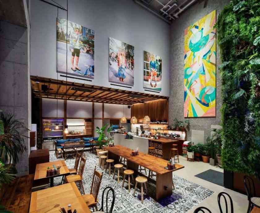 Hotel Anteroom restaurant 1 l Global Grasshopper – travel inspiration for the road less travelled