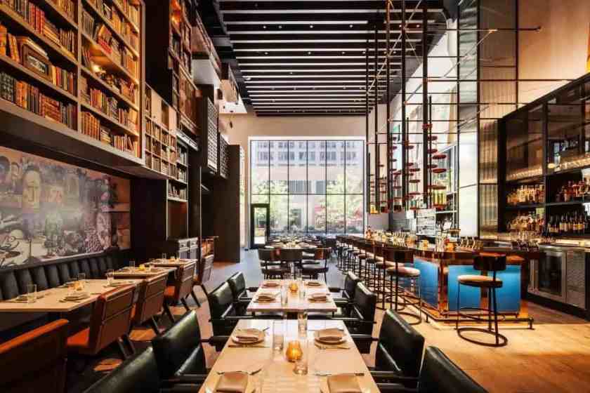 Hotel EMC2 Restaurant