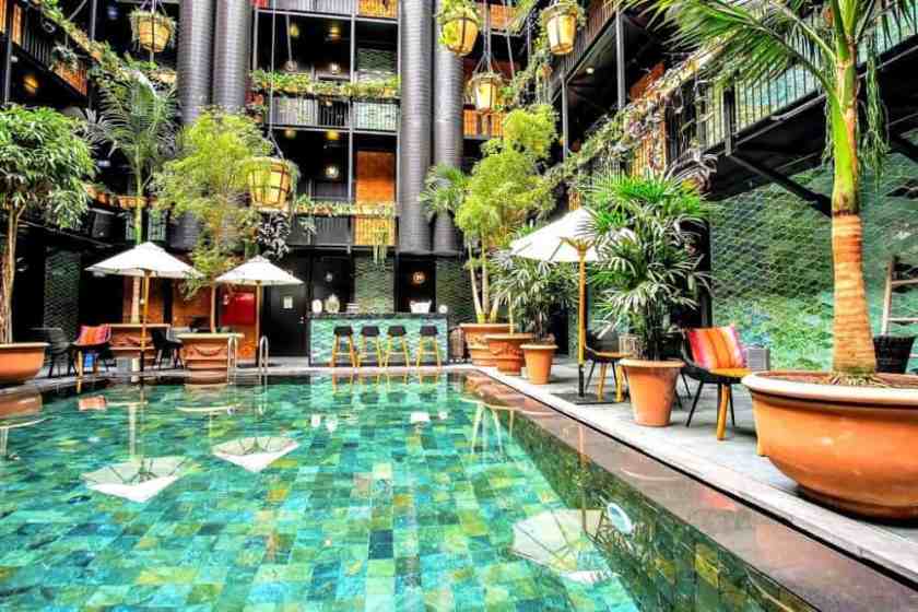 Manon Les Suites Lobby
