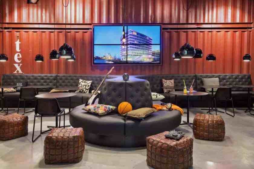 Moxy Houthavens Lounge Bar