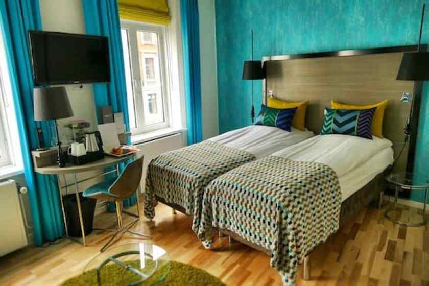 My guest twin room at the Anderson hotel in Copenhagen