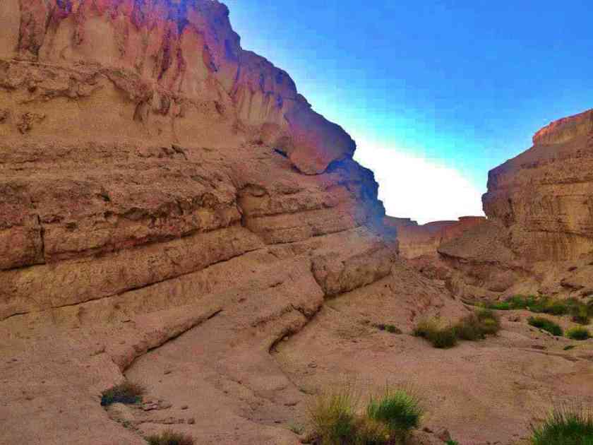 My photo of the red canyons of Tamerza