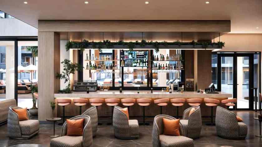 Otonomus Hotel Bar