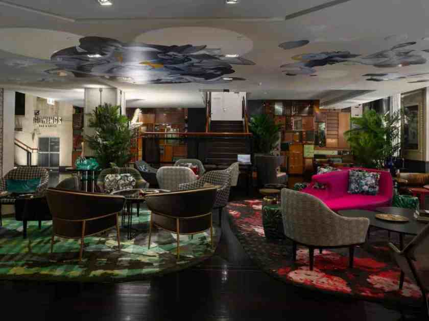 QT Hotel Bar