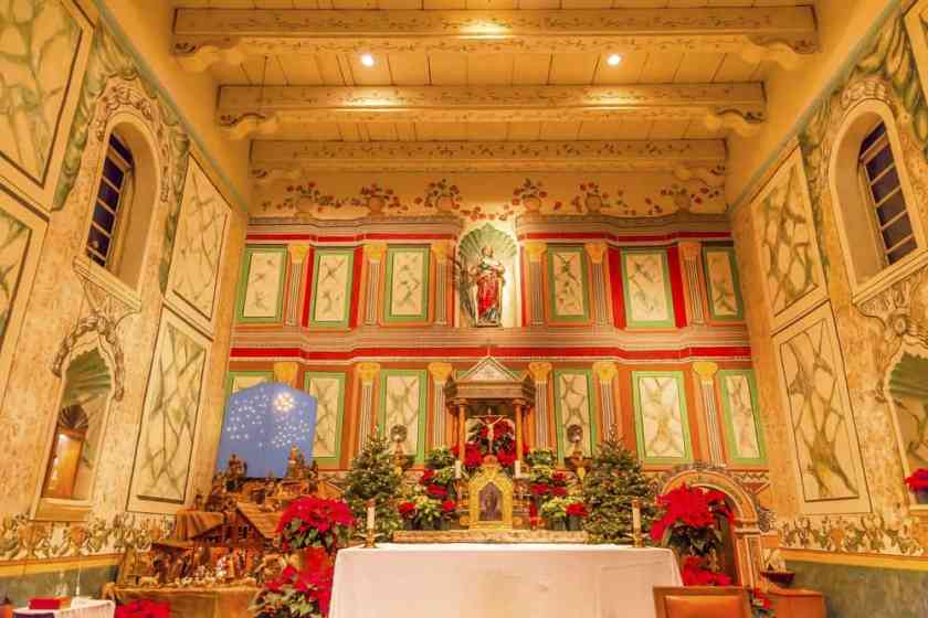 17 Amazing Places to Visit in December in the USA 27 Solvang Christmas