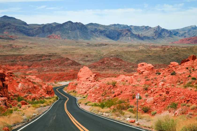 20 Amazing Places to Visit in February in the USA 23 Valley of Fire Scenic Drive