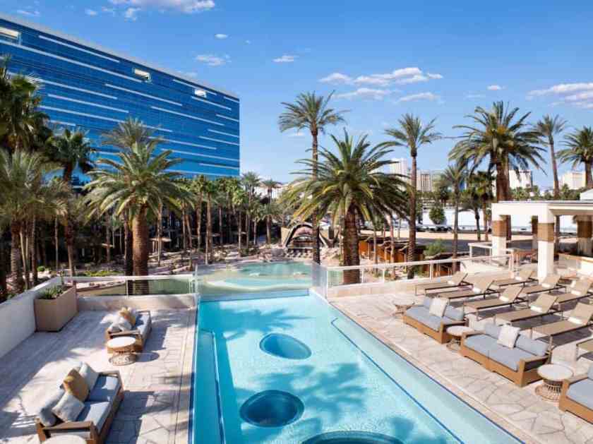 Virgin Hotel Curio Collection by Hilton pool