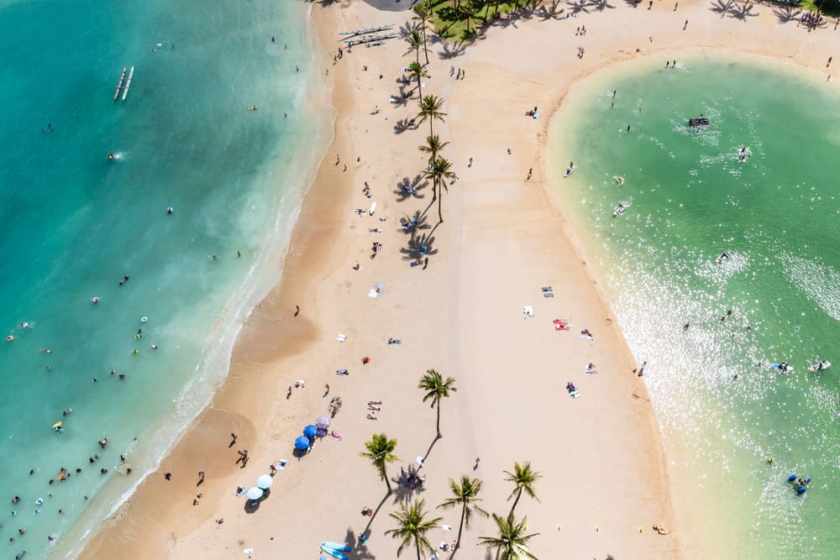 17 Amazing Places to Visit in December in the USA 4 Waikiki Beach Hawaii
