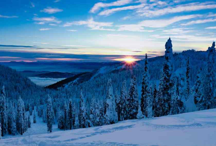 17 Amazing Places to Visit in December in the USA 15 Whiteface ski resort Montana